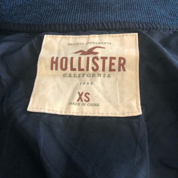 Hollister zip up jacket - Picture 4 of 4